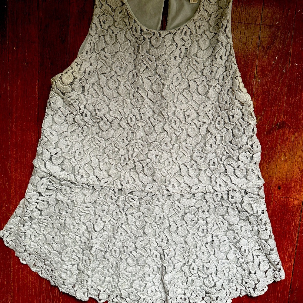 LOFT Sleeveless Lace Top
